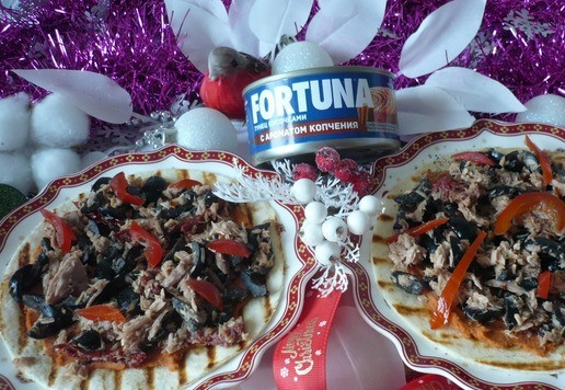 1. Этап. Закуска с тунцом на лепешке: Приятного аппетита!