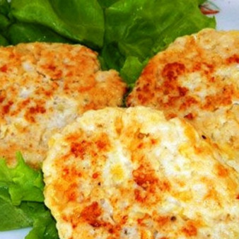 Куриные котлеты с яблоком