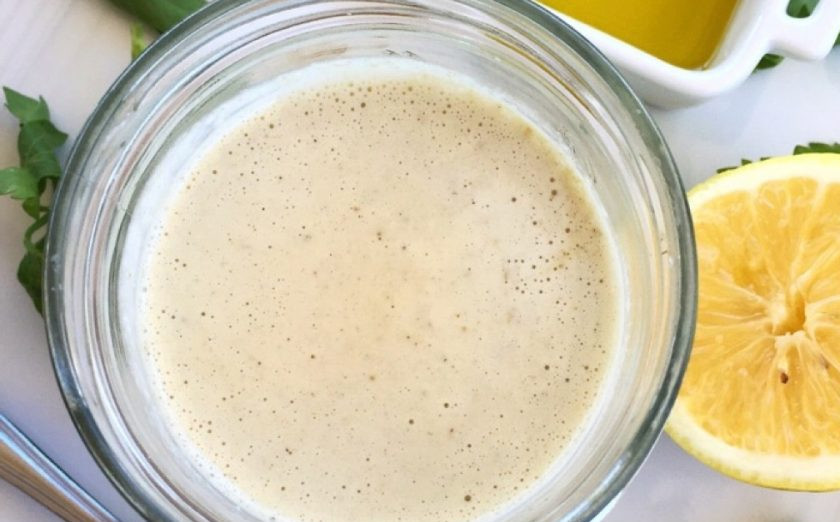 1. Этап. Соус Восточный тахини: 6. Переложите соус в банку и храните в холодильнике.