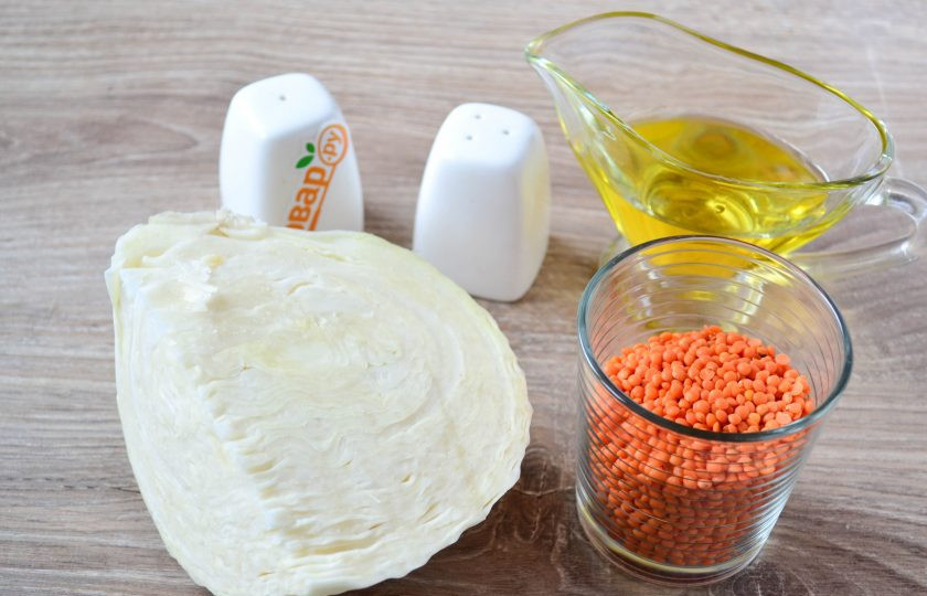 1. Этап. Чечевица с капустой: Подготовьте все необходимые ингредиенты.