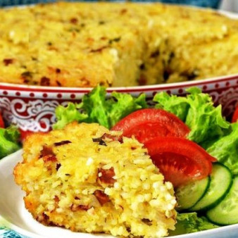 Запеканка из риса, ветчины и сыра