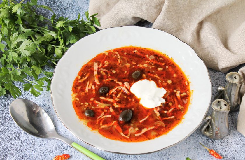 1. Этап. Солянка с жидким дымом: Приятного аппетита!