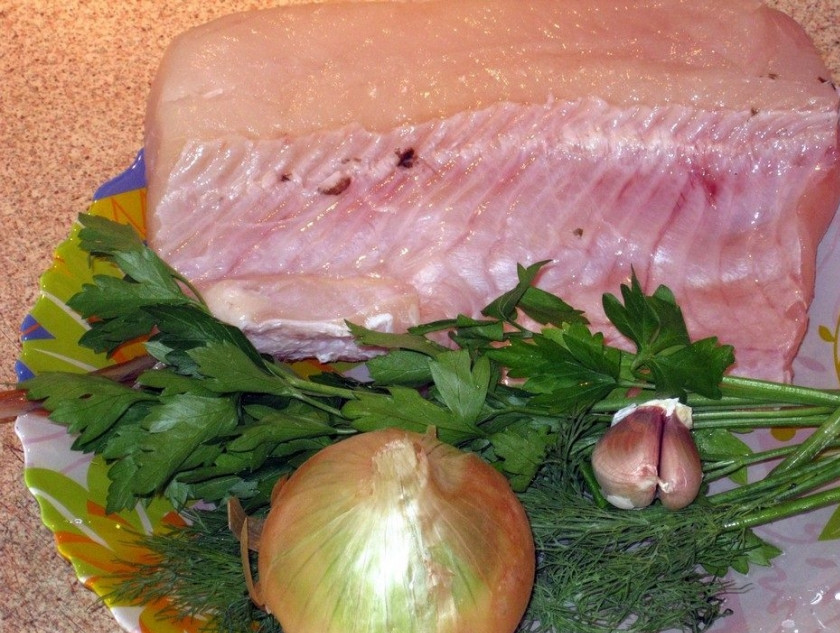 1. Этап. Рыбные фрикадельки: Подготовьте ингредиенты.