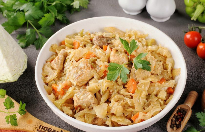 1. Этап. Тушёная капуста с мясом в кастрюле: Приятного аппетита!