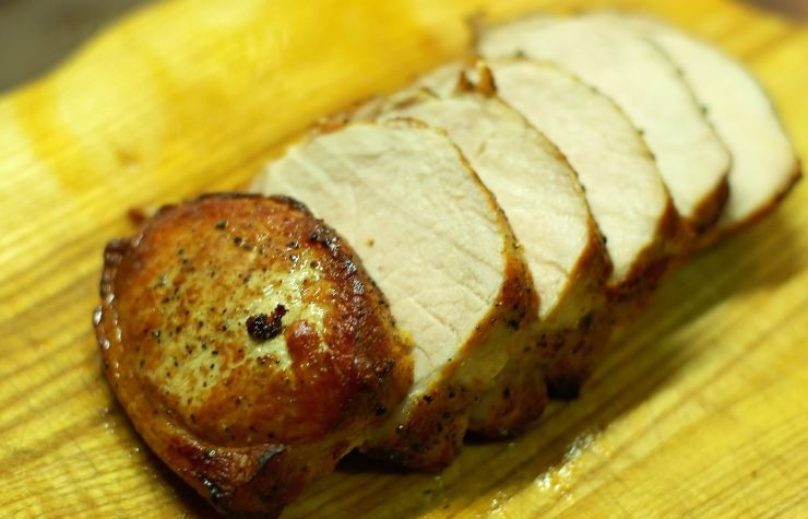 1. Этап. Корейка запеченная: Готовое мясо нарезаем.