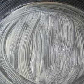 1. Этап. Фиадоне: Форму для запекания смазываем сливочным маслом.