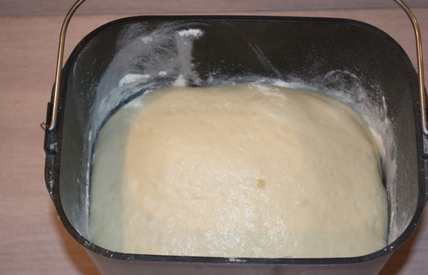 1. Этап. Булочки с мясом в духовке: Получим вот такое прекрасное, эластичное, пышное и приятное тесто.