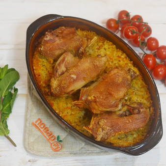 Утка с рисом в духовке