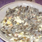 Салат из морской капусты, яиц и кальмаров