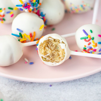 How to Make Cake Pops