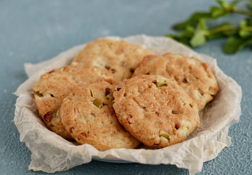 1. Этап. Печенье из рисовой муки: Печенье из рисовой муки готово, приятного аппетита!