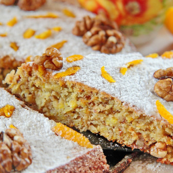 Апельсиновый пирог с орехами