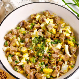 Салат из свиного сердца