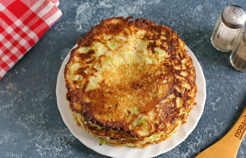 1. Этап. Торт из цукини: Торт из цукини готов. Перед подачей охладите его в холодильнике. Украсить можно по вкусу.