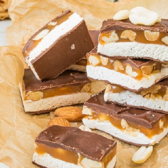 Сникерс в домашних условиях