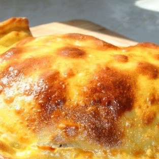 Пирог с творогом и зеленью