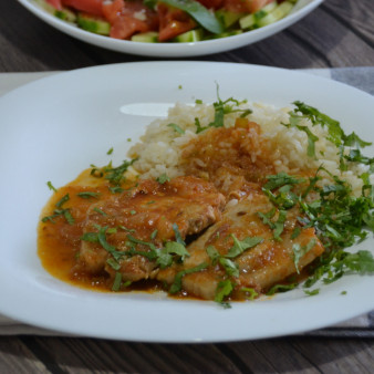 Виндалу из свинины с нектаринами