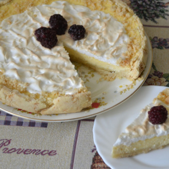 Французская ватрушка с безе