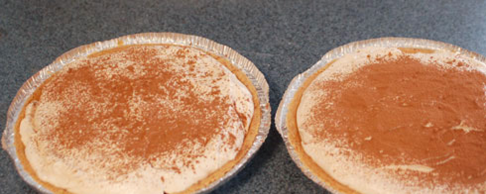 1. Этап. Пирог с арахисовым маслом: Блюдо готово. Приятного аппетита!