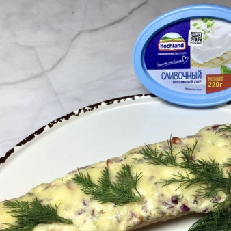 Закусочный сырно-чесночный багет