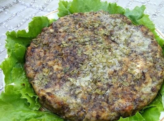 1. Этап. Фарш из куриных сердечек: 6. Вот и все, аппетитное блюдо готово и может быть подано к столу. Дополнить его можно соусом по вкусу, овощами или гарниром, например.