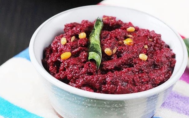 1. Этап. Закуска со свеклой: Теперь ингредиенты измельчите в блендере. Закуска готова! Приятного аппетита!