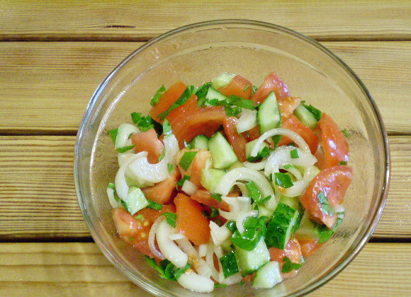 1. Этап. Салат к шашлыку: 8. Перемешиваем, салат к шашлыку готов! Приятного аппетита!