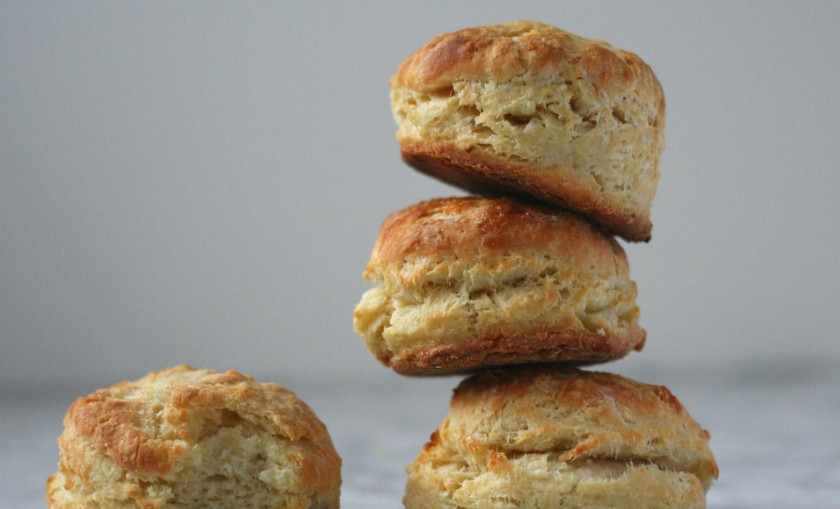 1. Этап. Выпечка из прокисшего молока: 4. Вот такую получаем красоту! Приятного аппетита!