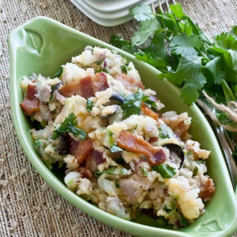 Теплый салат с беконом