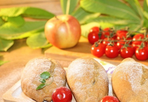 1. Этап. Хлебные булочки с добавлением ржаной муки: Удачной Вам выпечки! - Р. З. Несмотря на то, что у меня не такая воздушна мякоть. Хлеб получился очень вкусный! После такого хлеба переходить на магазинный, очень сложно!