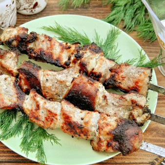 Шашлык из свинины на сметане