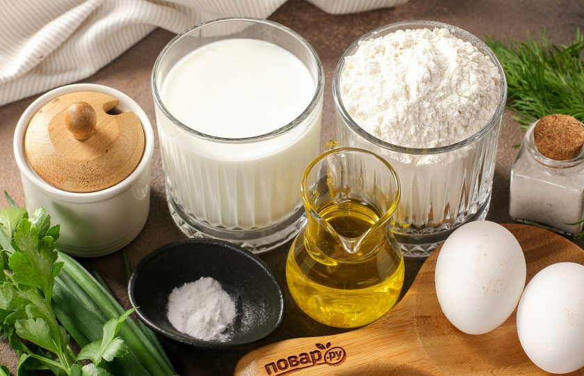 1. Этап. Лепёшки с зеленью на кефире на сковороде: Подготовьте все ингредиенты. Зелень можете взять любую на свой вкус.