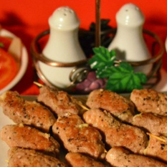 Свиные рулетики с сыром