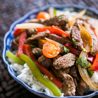 Говядина со сладким перцем