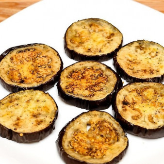 Баклажаны запеченные