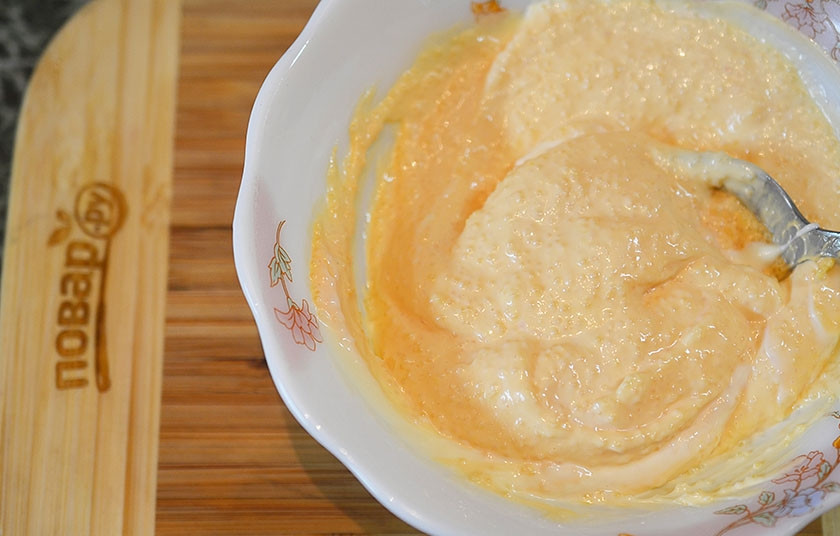 1. Этап. Новогодний салат Королевский: Всё хорошо перемешайте.