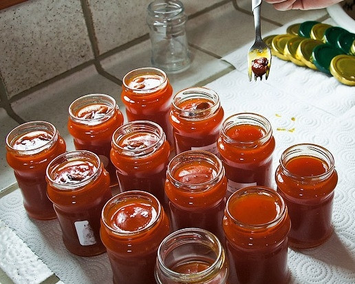 1. Этап. Джем из кактуса: Джем разлить по банкам, в каждую положить миндаль. Приятного аппетита!