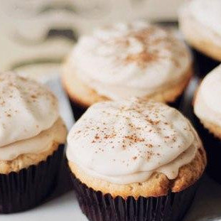 Маффины с корицей и кофейной глазурью