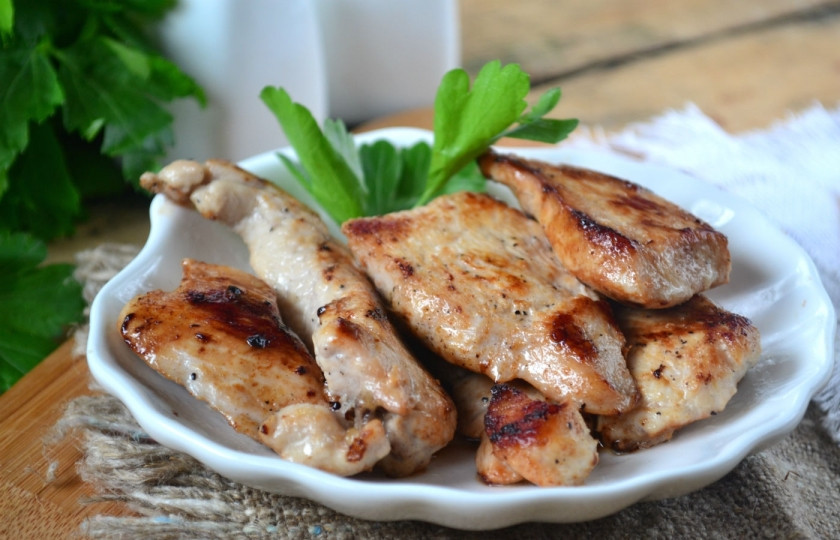 1. Этап. Лангет из индейки: Лангет из индейки готов, подавайте с любимым соусом и овощным салатом. Приятного аппетита!