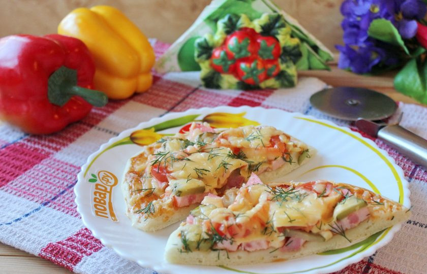 1. Этап. Школьная пицца: Пицца готова. Подавайте горячей.