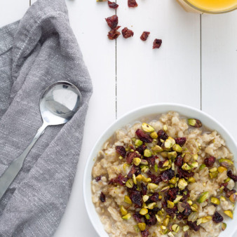 Maple Oatmeal with Cranberries and Pistachios