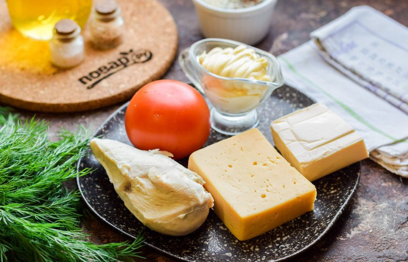 1. Этап. Салат Кокетка с курицей: Подготовьте ингредиенты.