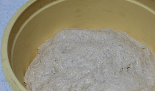 1. Этап. Булочки с кукурузной полентой: Тесто готово.