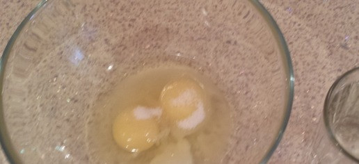 1. Этап. Блины папины Проще простого: 1 стакан газированной воды.