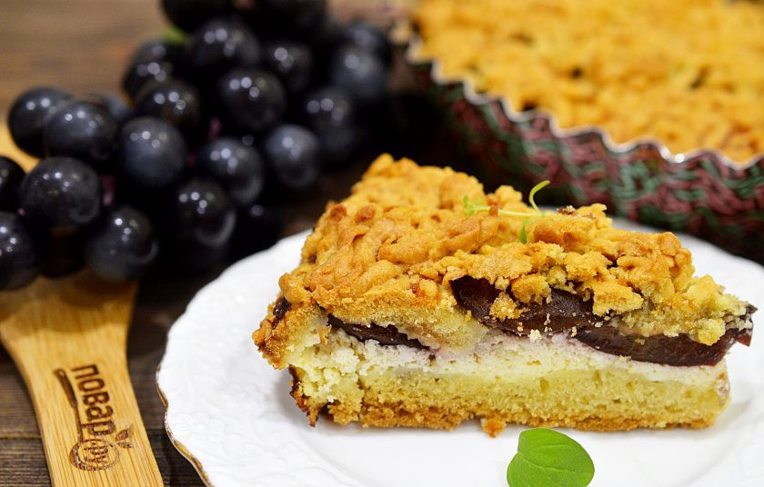 1. Этап. Песочный сливовый пирог: 11. Запекайте в разогретой до 180 градусов духовке около 40 минут. Приятного аппетита!