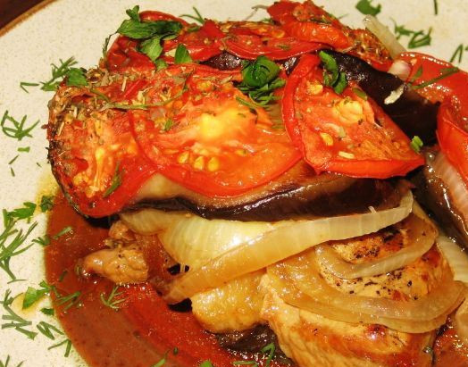 1. Этап. Свинина, запеченная с баклажанами в духовке: Приятного аппетита!