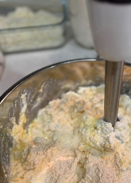 1. Этап. Творожная галета с белковой начинкой: Пробить блендером до однородности