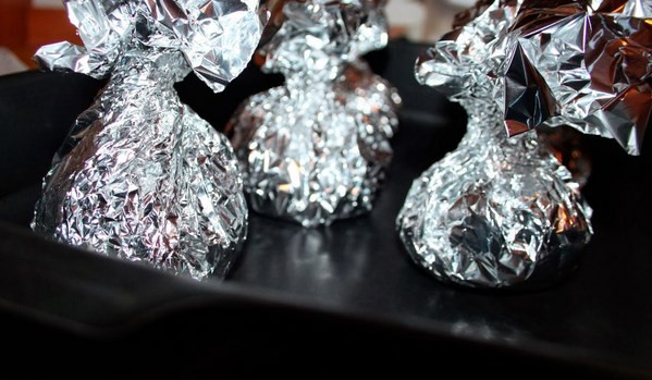 1. Этап. Курица диетическая с грибами: Отправляем в разогретую до 180 С духовку на 30 минут. Подаем курицудиетическую с грибами с пылу с жару. Приятного аппетита!