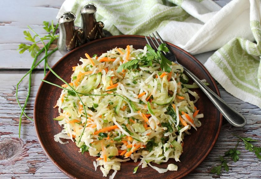 1. Этап. Салат с капустой и дайконом: Приятного аппетита!