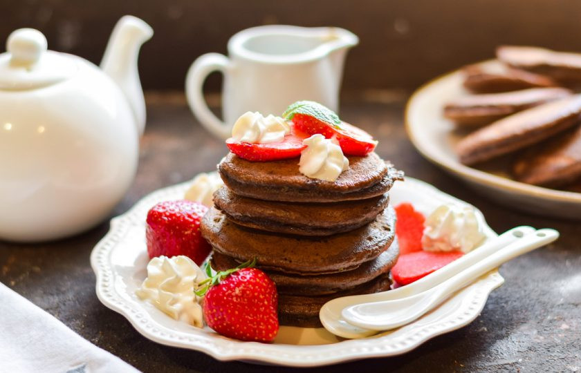 1. Этап. Шоколадные оладьи на молоке: Приятного аппетита!